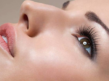 Eyelash extension procedure