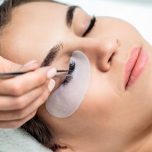 Cosmetology or Esthetics – Which is the Right Schooling for Your Eyelash Extensions Profession?