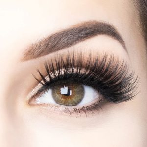 Enhance Your Beauty:  Expert Eyelash Extensions and Brow Services for a Stunning Look!
